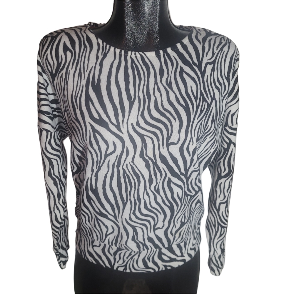 Retrology Zebra Print Long Sleeve Light Sweater S
